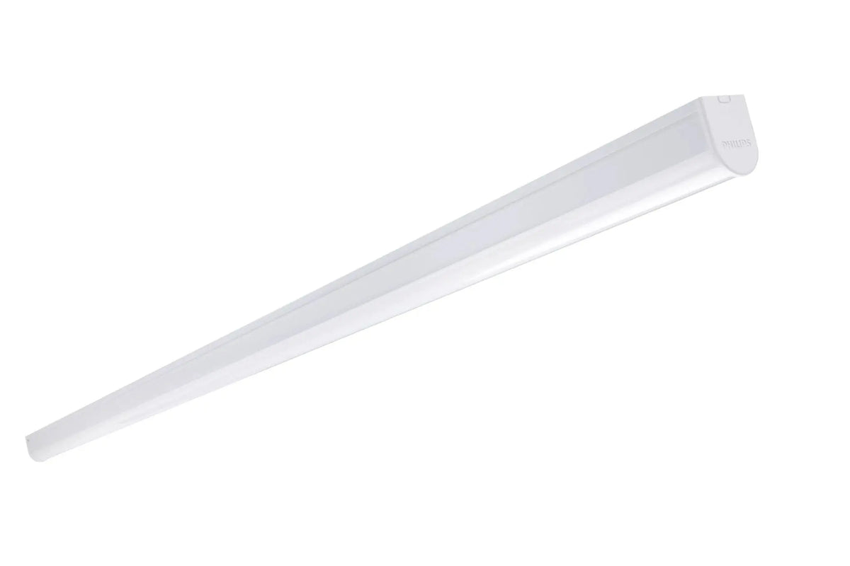 Philips Smartbright T8 batten LED, 16W, 4000K, 1200mm, white with Philips end cap, diagonal view UAE